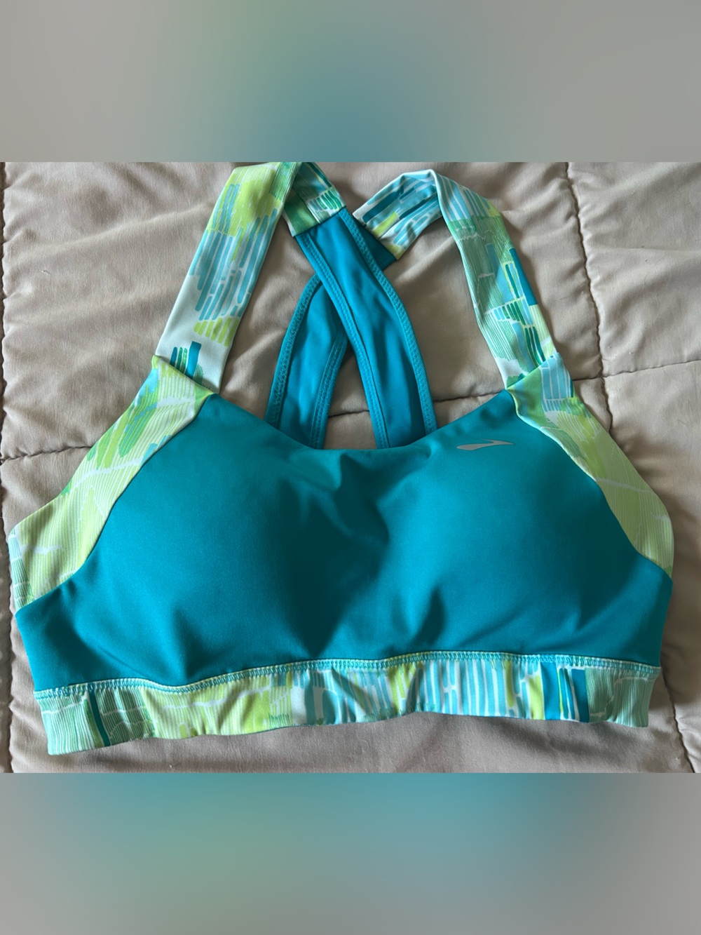 Teal Brooks UpHold Crossback Sports Bra size M - High Impact Support